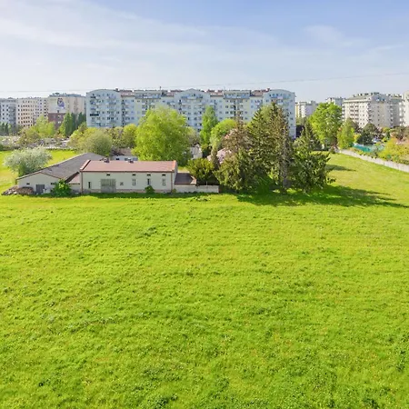 Spacious With Parking And Balcony By Renters Апартаменты *
