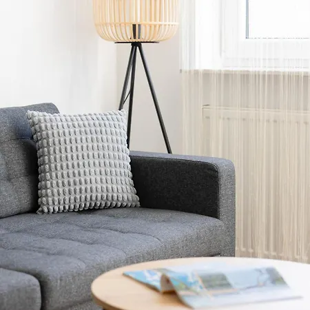 Spacious With Parking And Balcony By Renters